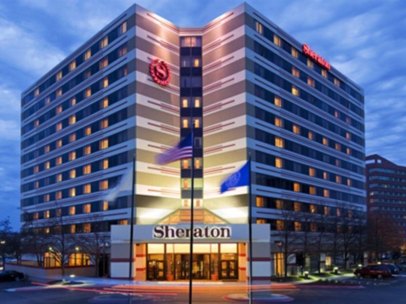 רוזמונט Sheraton Suites Chicago O'Hare מראה חיצוני תמונה